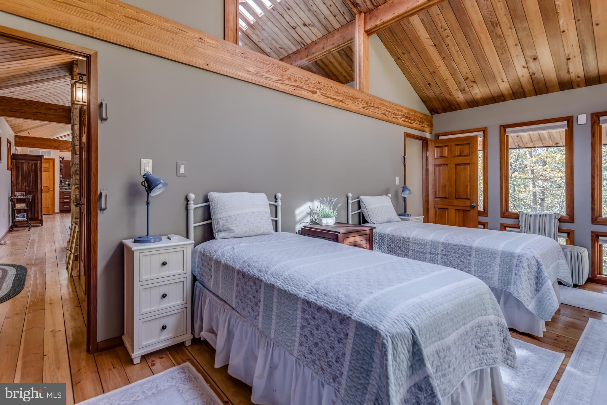 CALMES NECK ESTATES - Residential