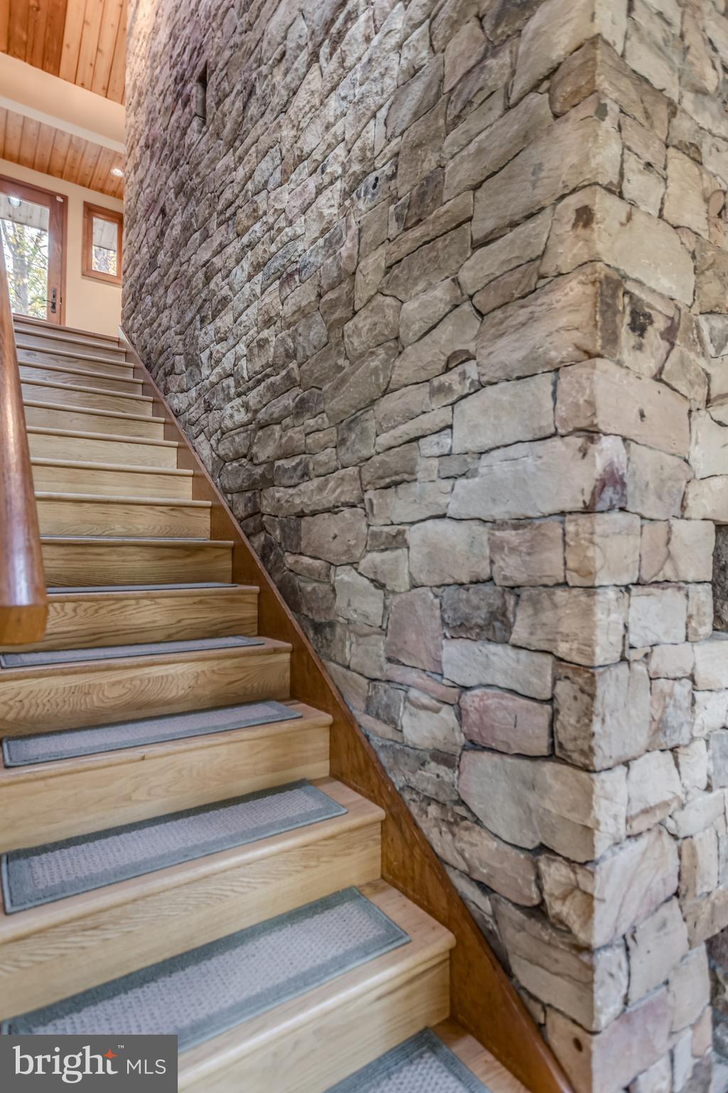 CALMES NECK ESTATES - Residential