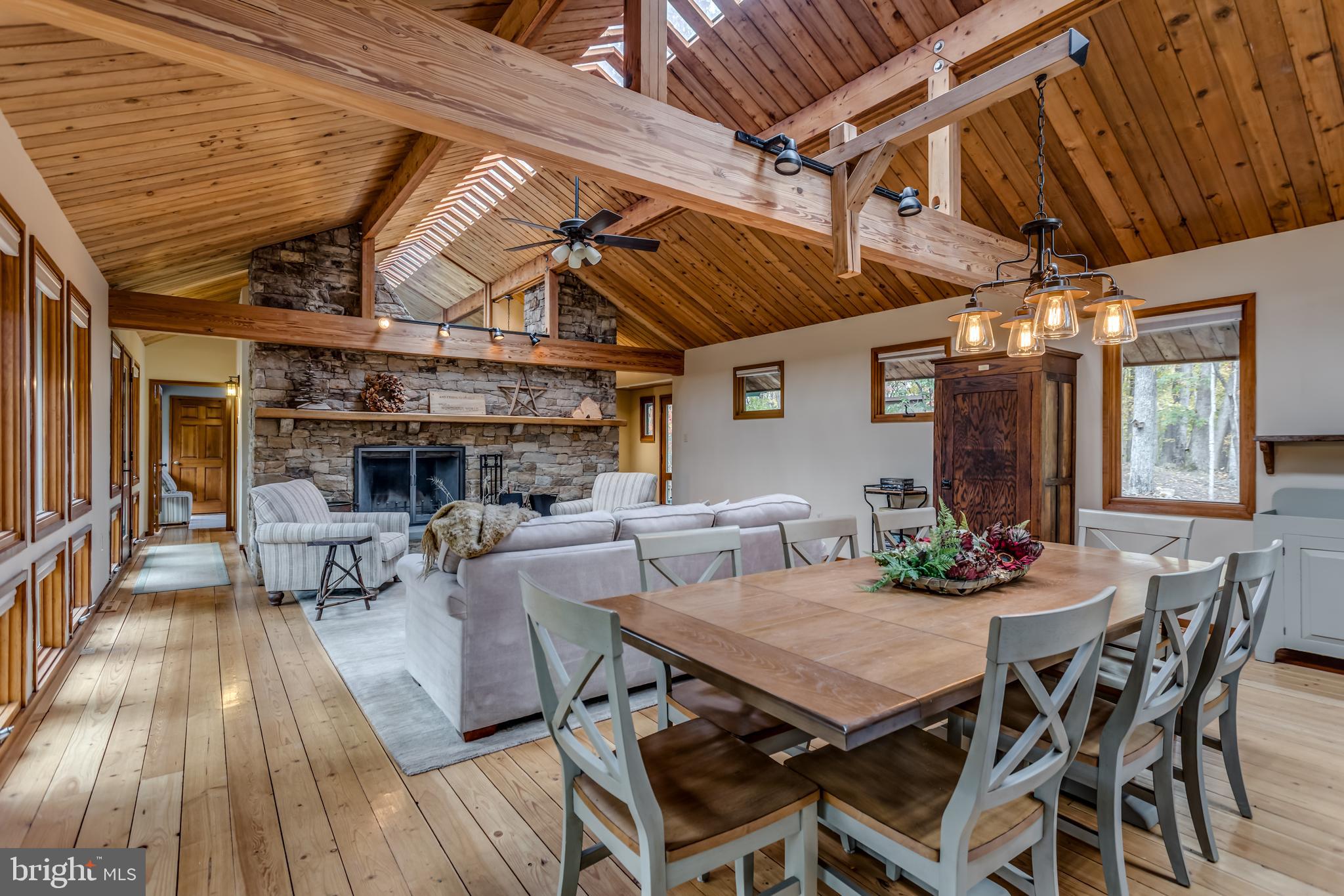 CALMES NECK ESTATES - Residential