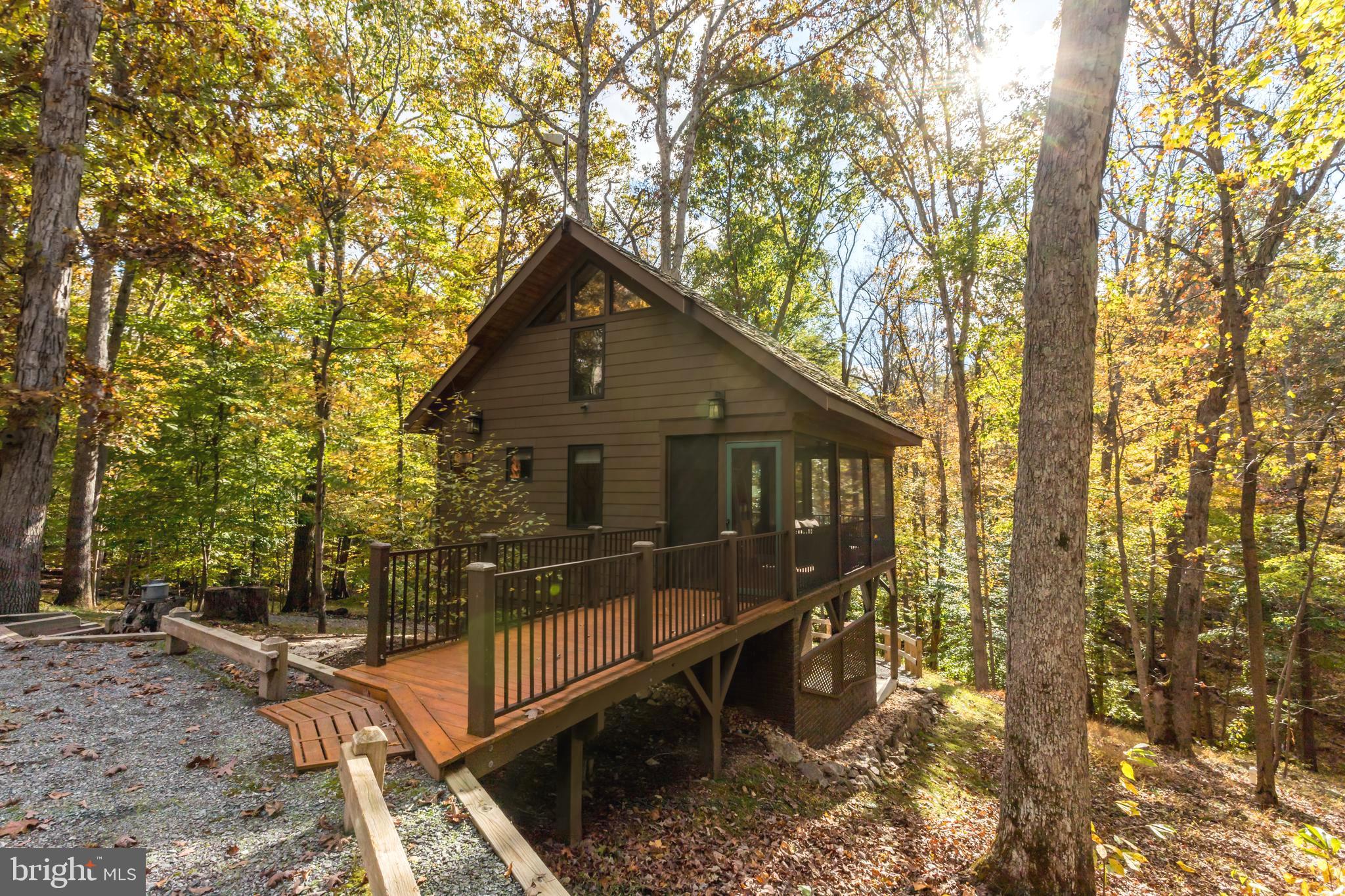 CALMES NECK ESTATES - Residential