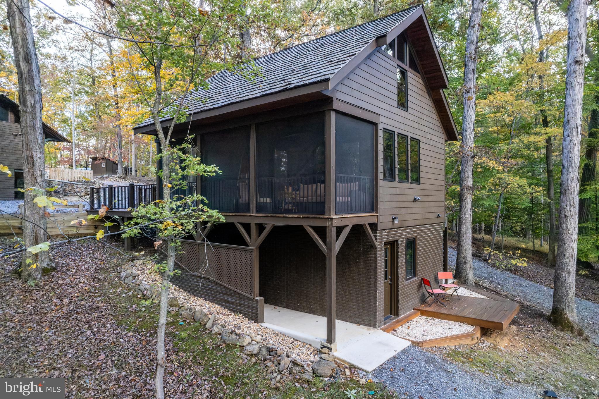 CALMES NECK ESTATES - Residential