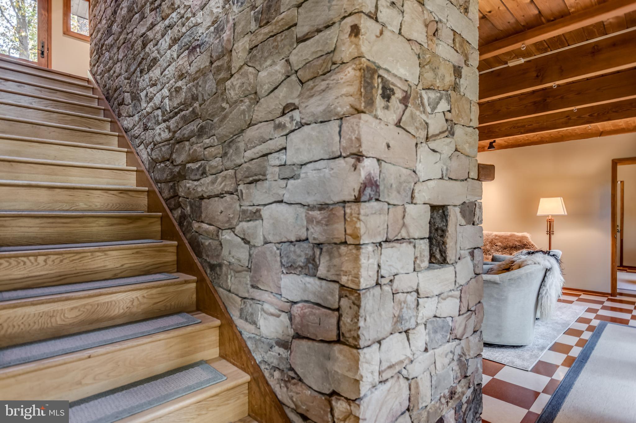 CALMES NECK ESTATES - Residential