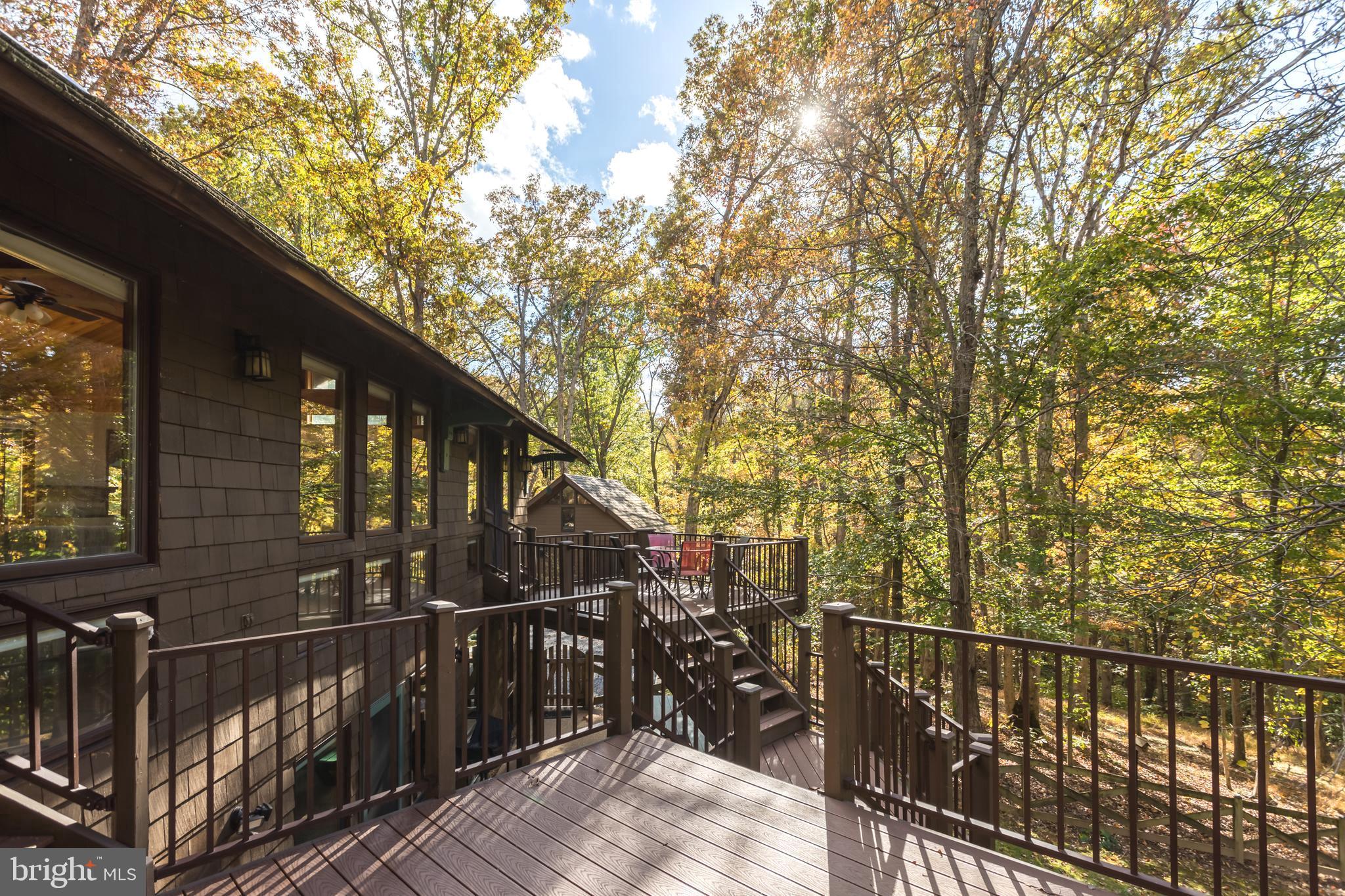 CALMES NECK ESTATES - Residential