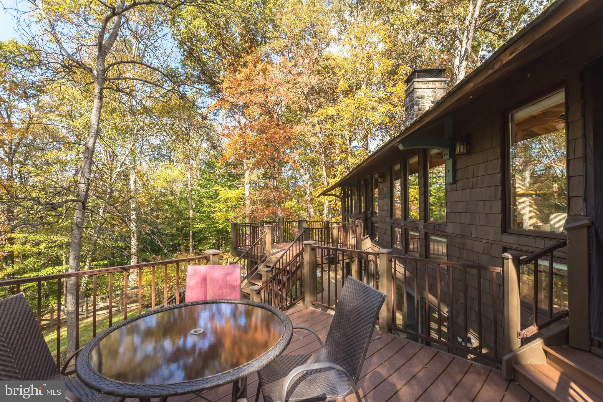 CALMES NECK ESTATES - Residential