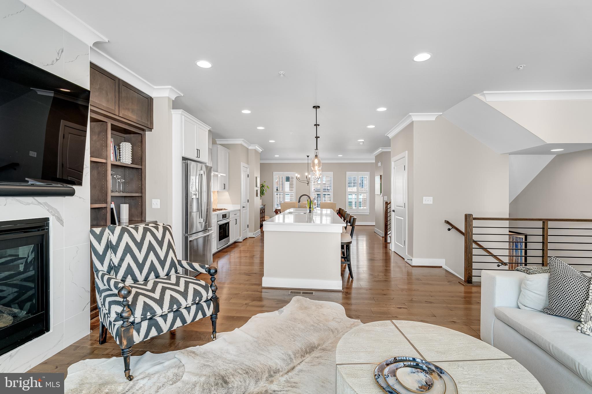 CROWN FARM - Residential