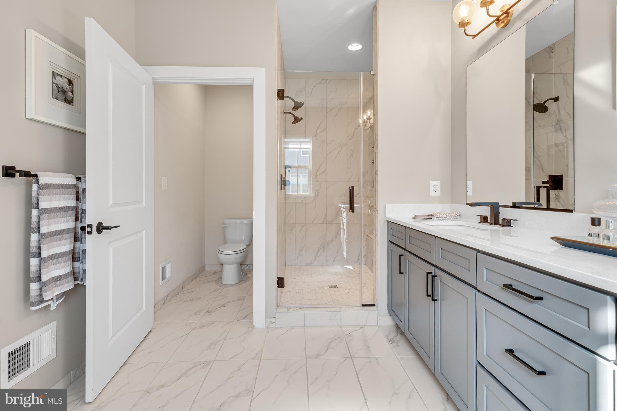 CROWN FARM - Residential