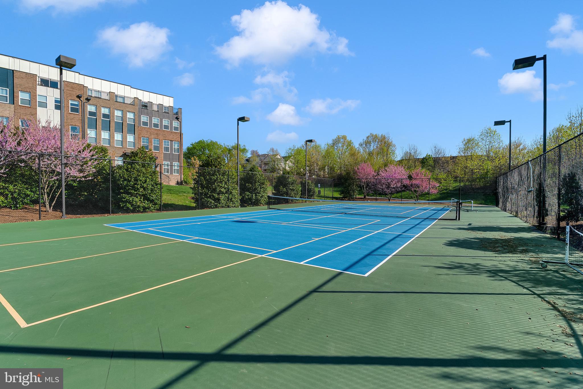 CROWN FARM - Residential