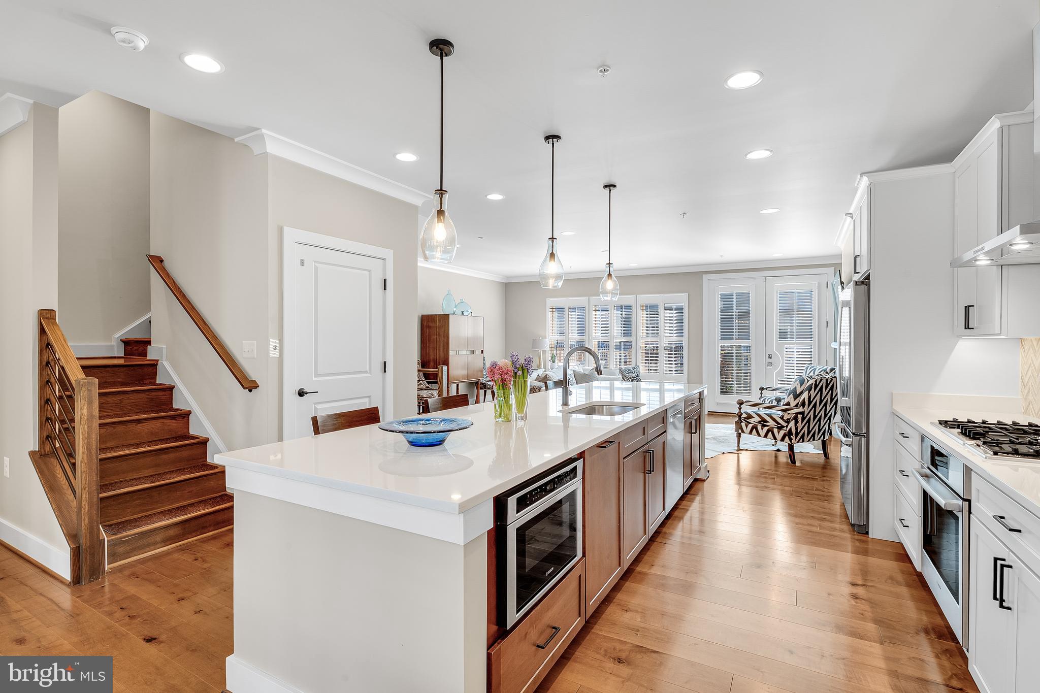 CROWN FARM - Residential