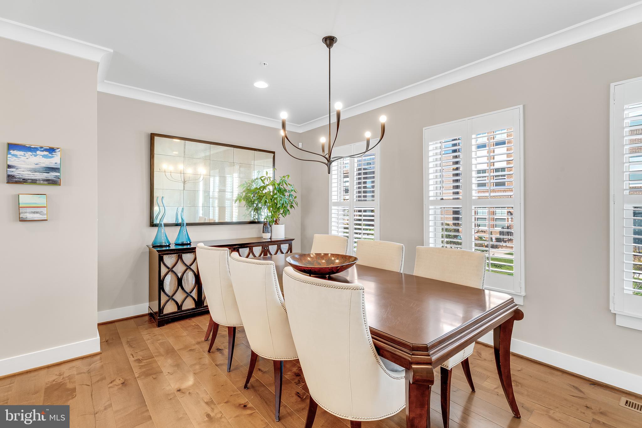 CROWN FARM - Residential