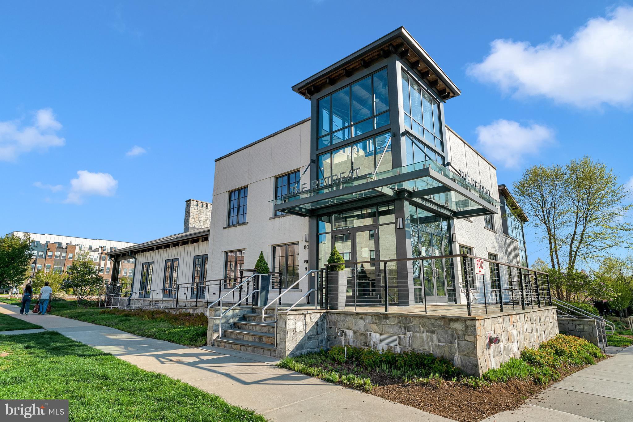 CROWN FARM - Residential