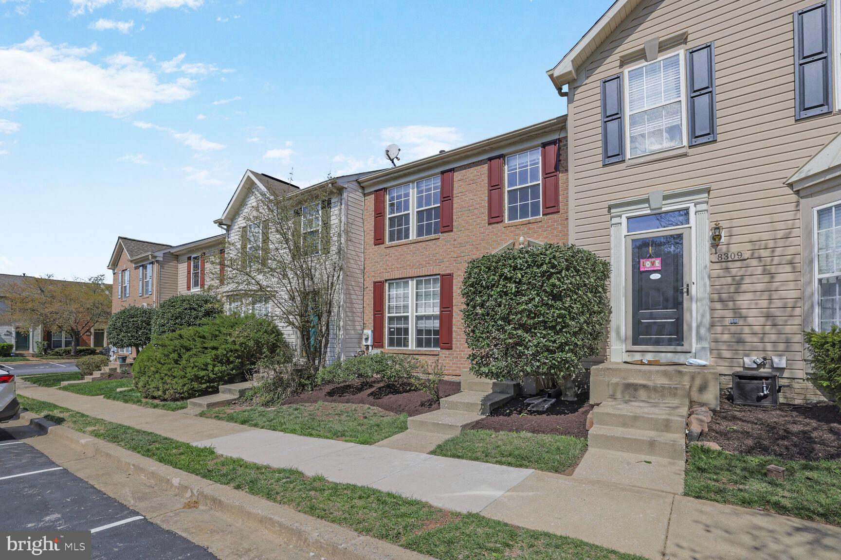 RUSSETT - Residential