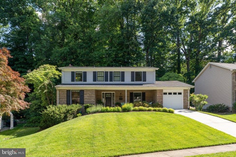 Photo of 6207 Larstan Drive, ALEXANDRIA, VA 22312 (MLS # VAFX2314812)