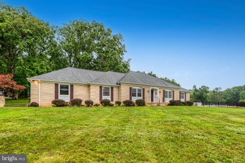 Homes For Sale - 7961 Leeds Manor Road Road<br/> Fauquier County, MARSHALL, VA 20115