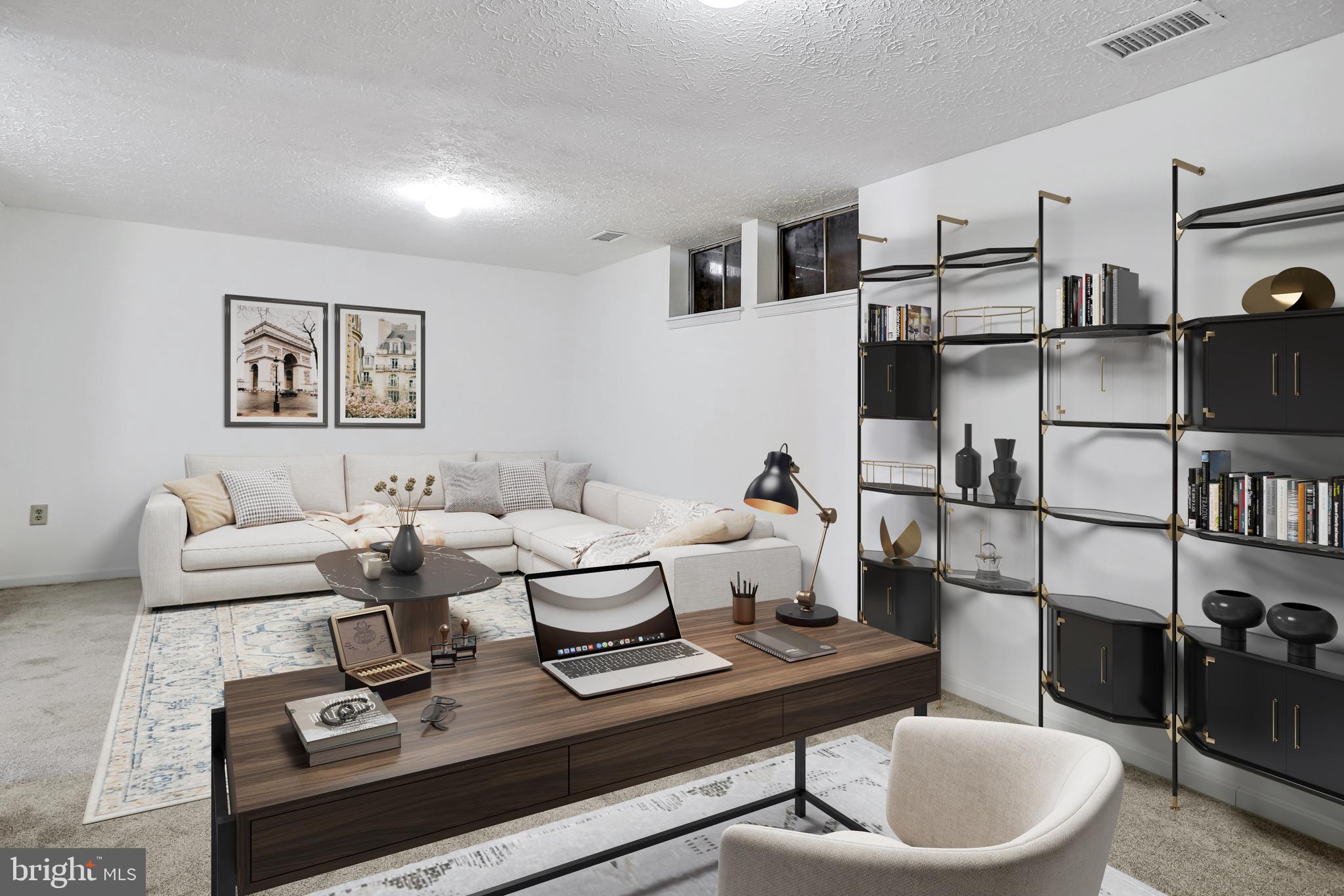 DUMONT OAKS - Residential