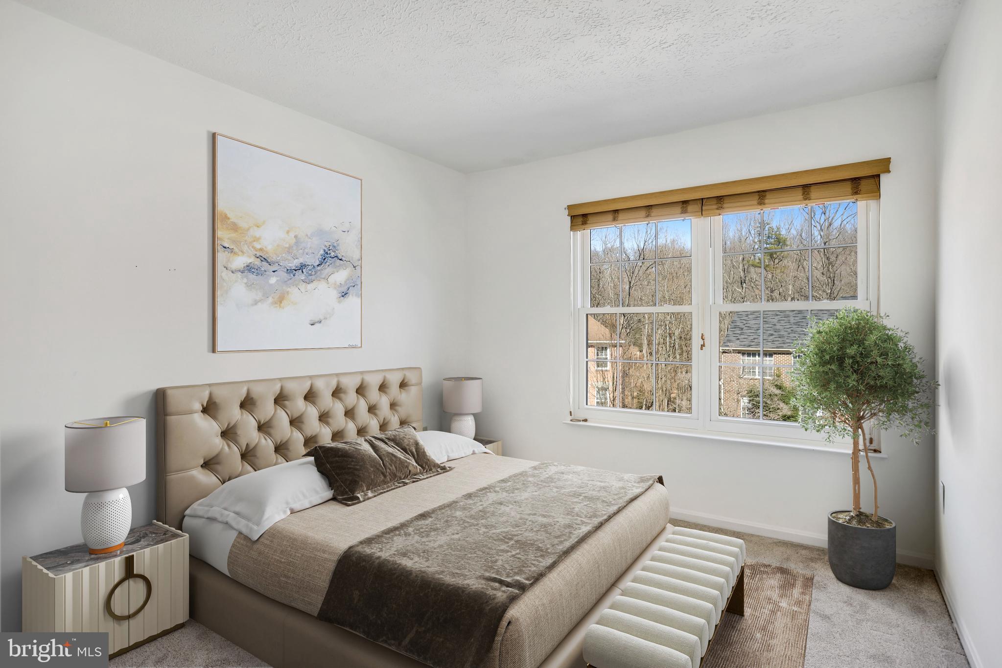 DUMONT OAKS - Residential