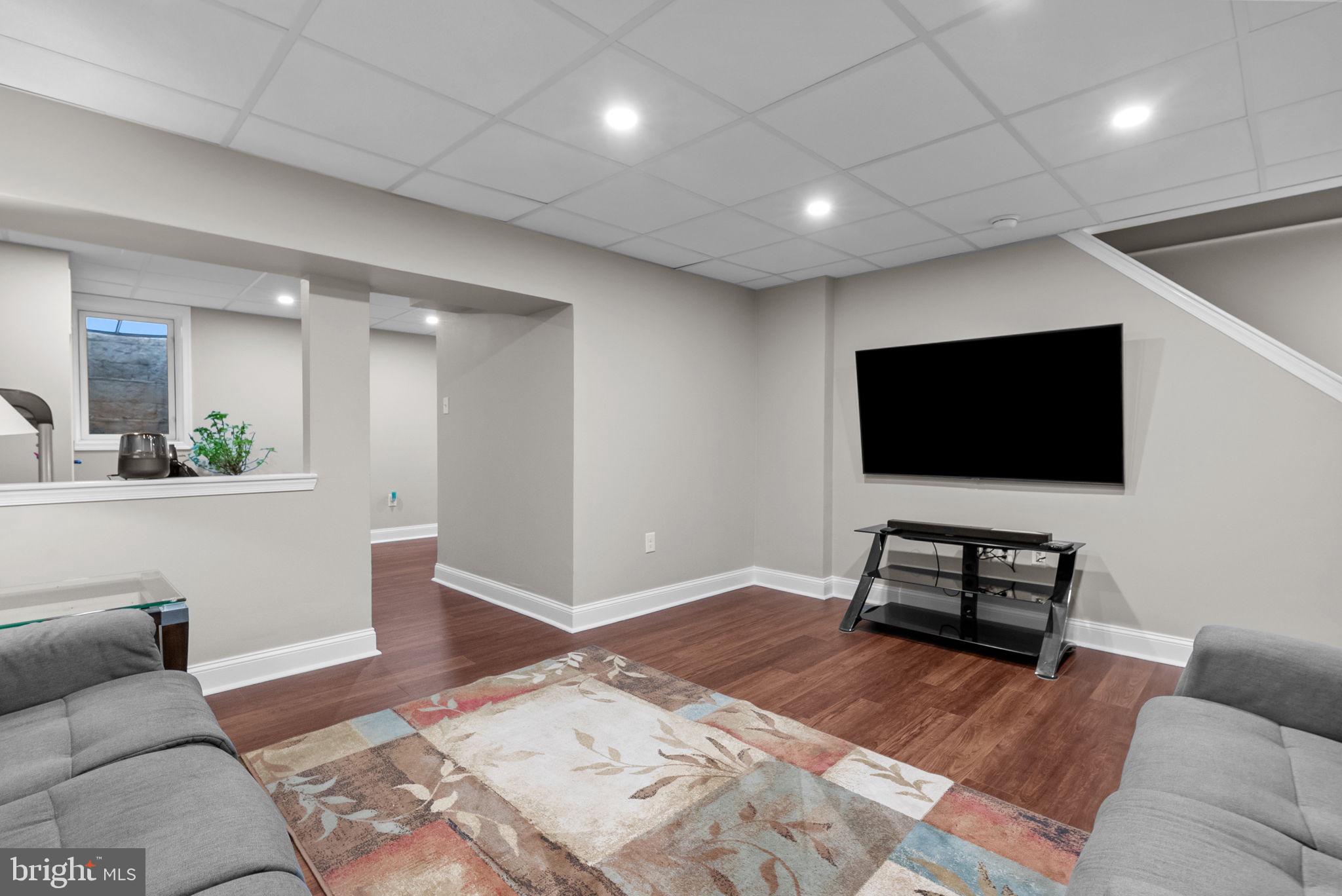 SILVERSMYTHE - Residential