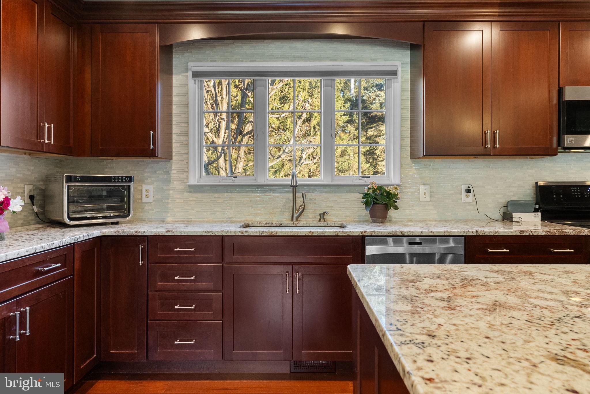 SILVERSMYTHE - Residential