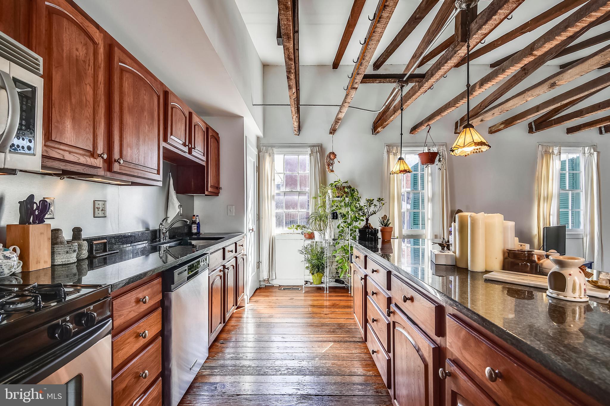 MOUNT VERNON PLACE HISTORIC DISTRICT - Residential