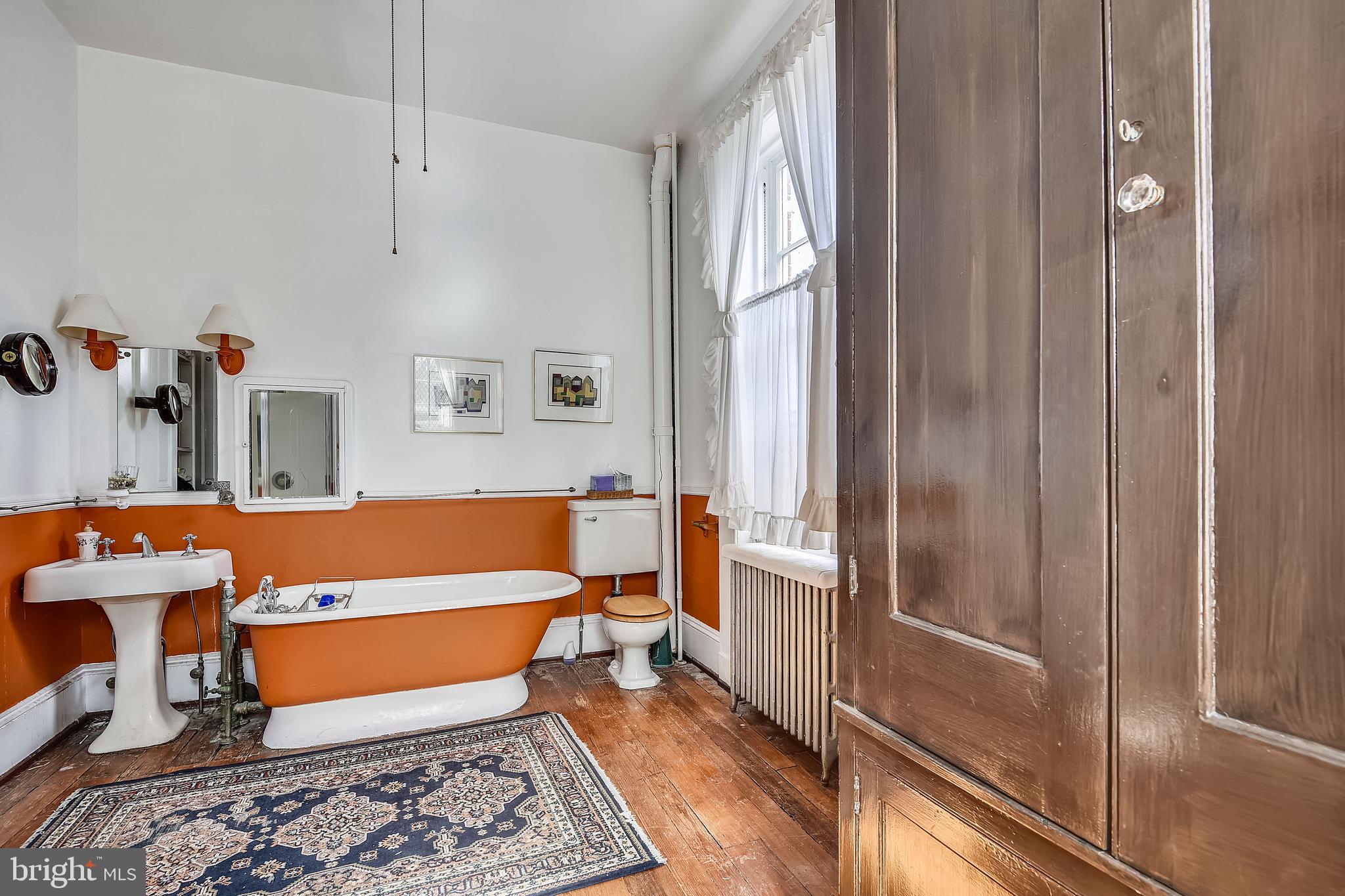 MOUNT VERNON PLACE HISTORIC DISTRICT - Residential