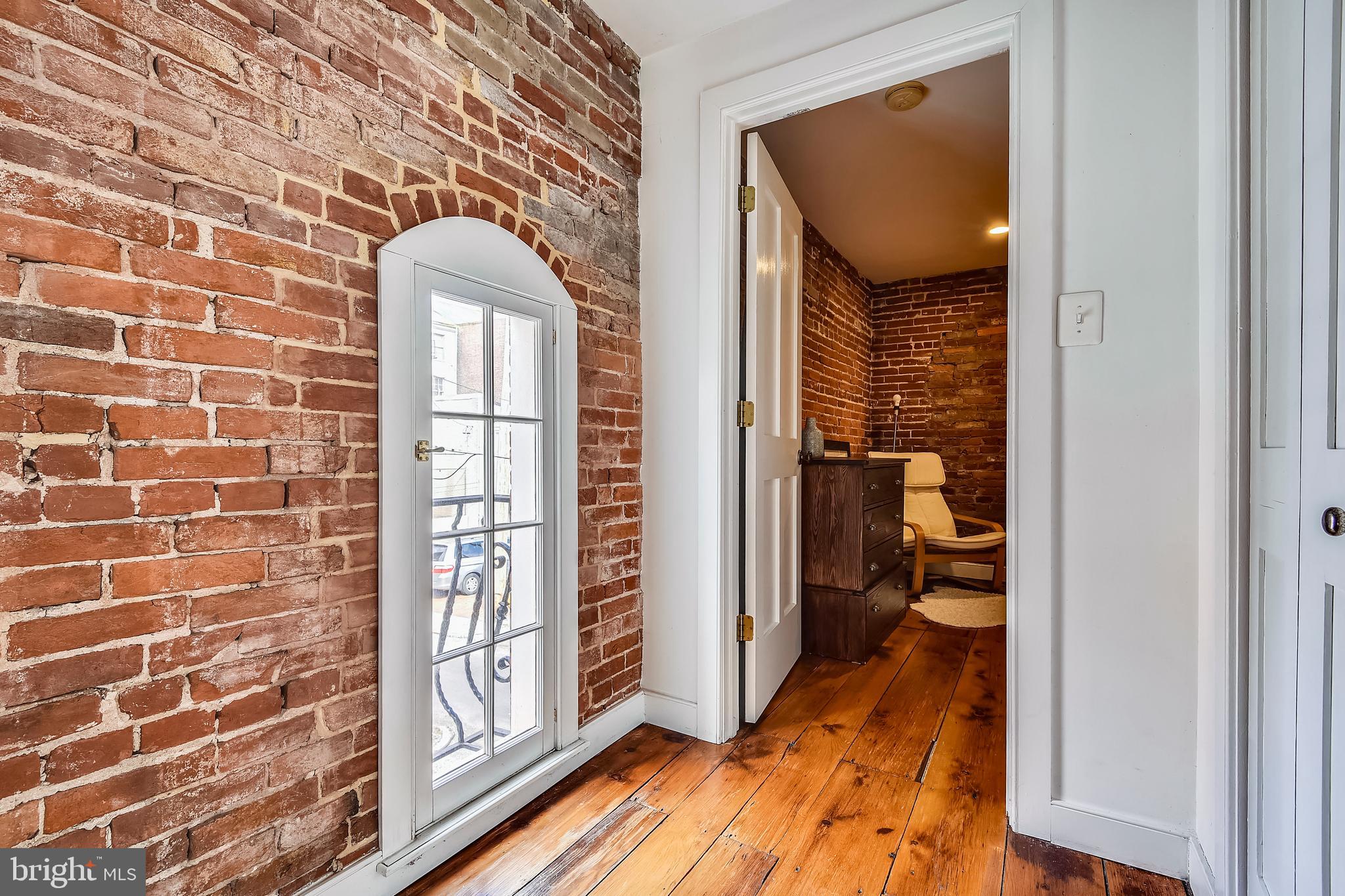 MOUNT VERNON PLACE HISTORIC DISTRICT - Residential