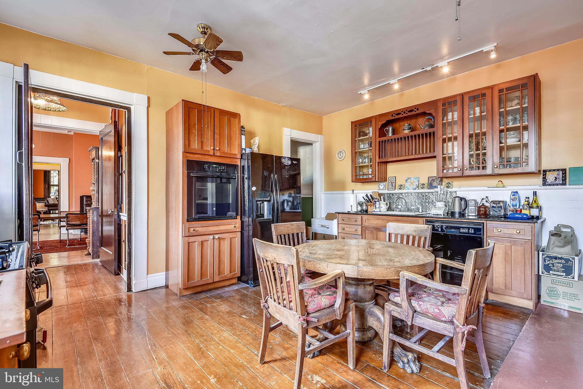 MOUNT VERNON PLACE HISTORIC DISTRICT - Residential