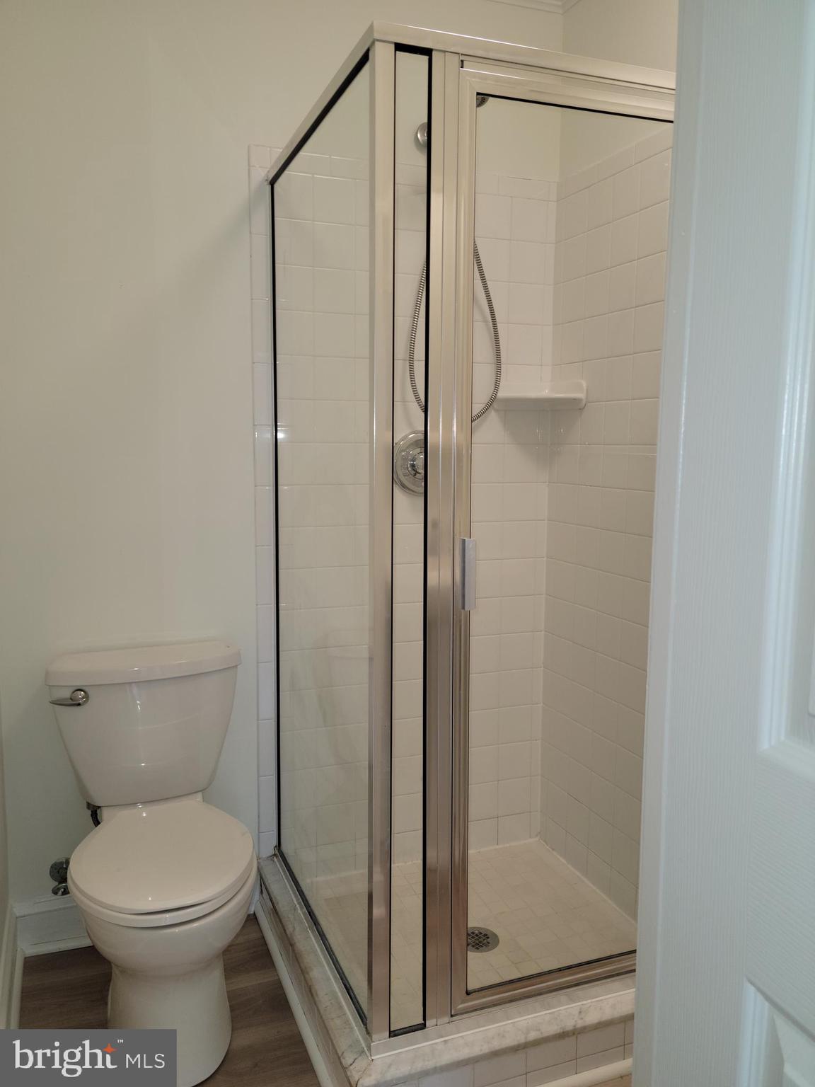 OAKWOOD VILLAGE CONDO - Residential Lease