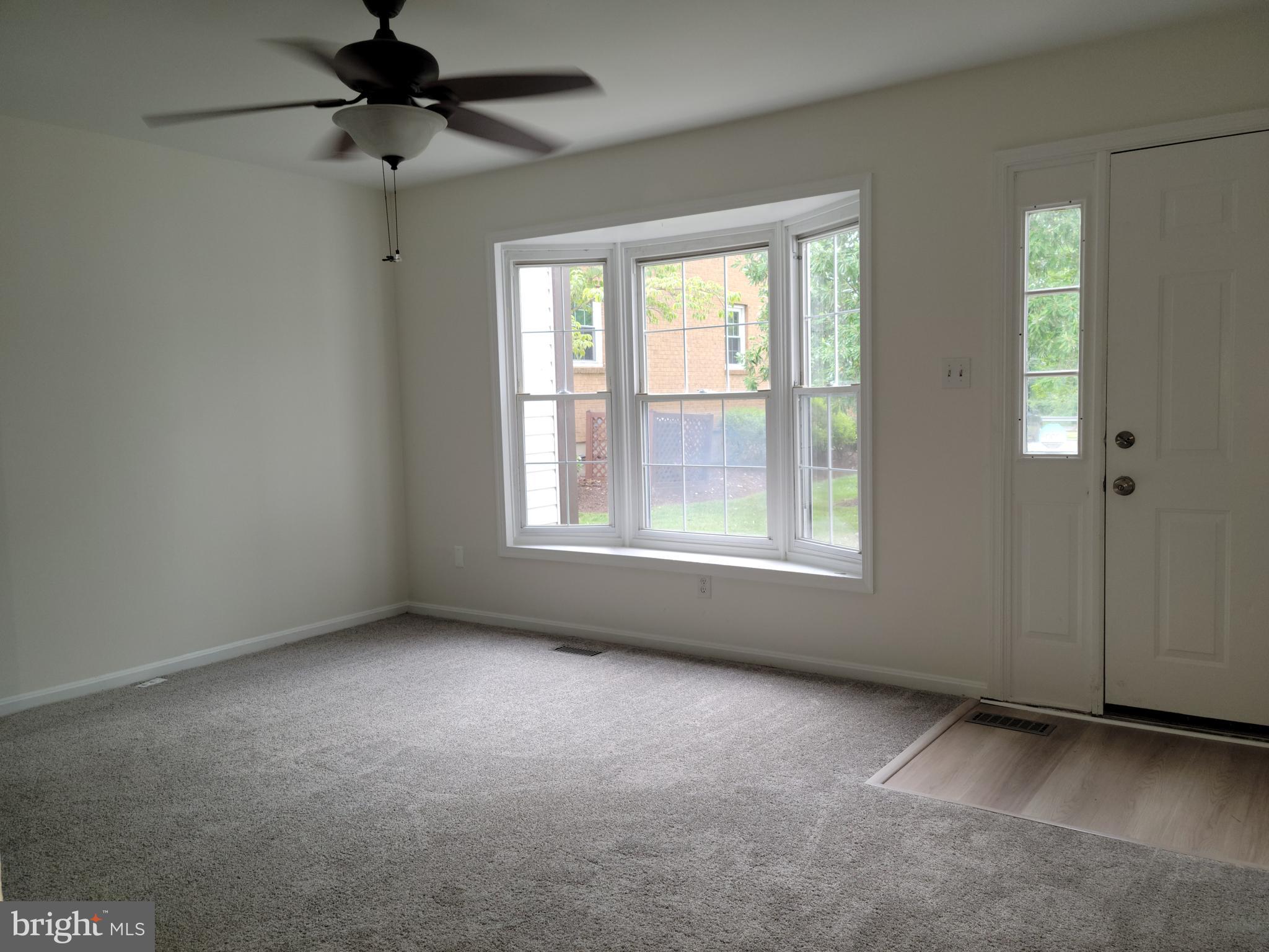 OAKWOOD VILLAGE CONDO - Residential Lease