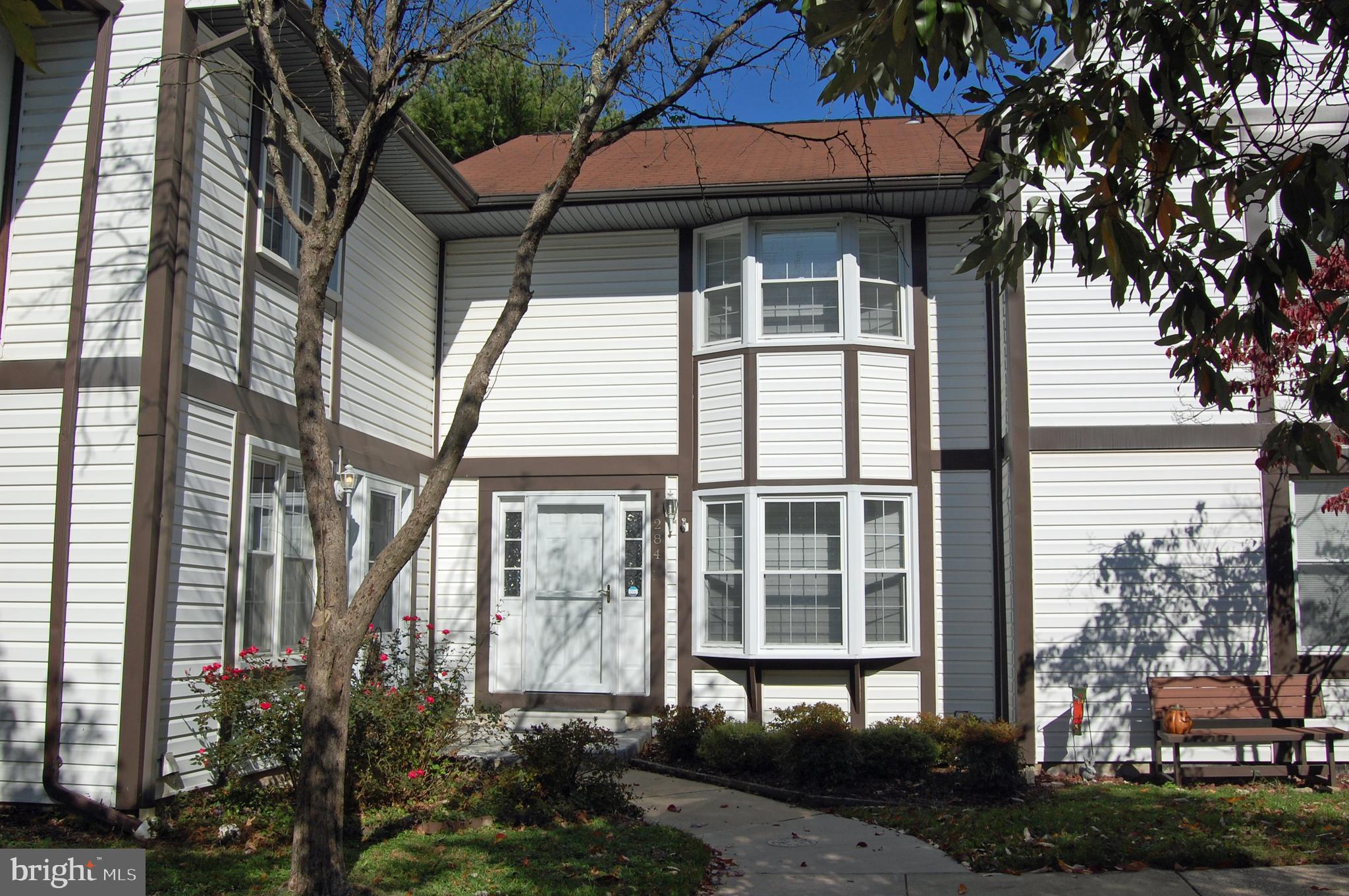 OAKWOOD VILLAGE CONDO - Residential Lease