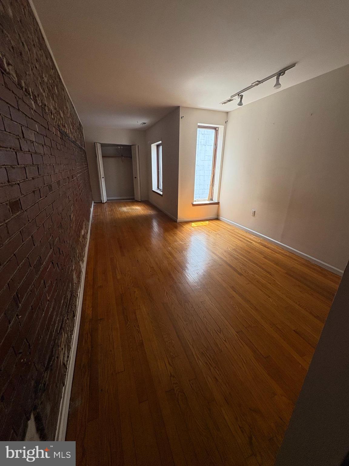 BELLA VISTA - Residential Lease