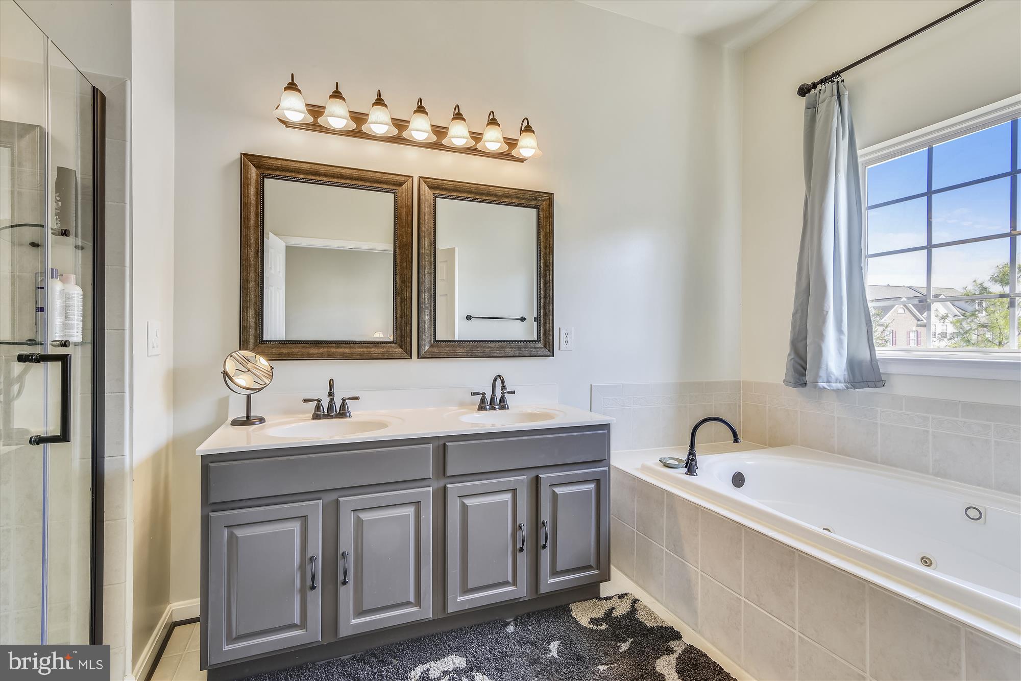 TAVISTOCK FARMS - Residential