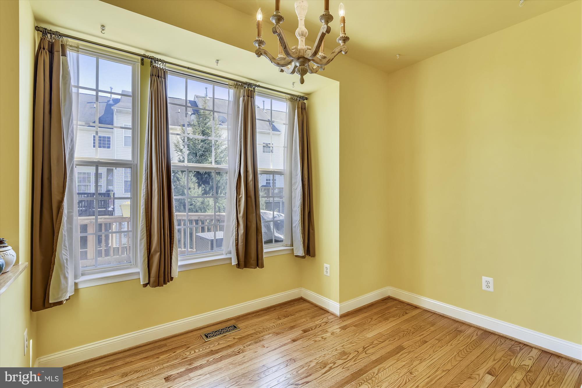 TAVISTOCK FARMS - Residential