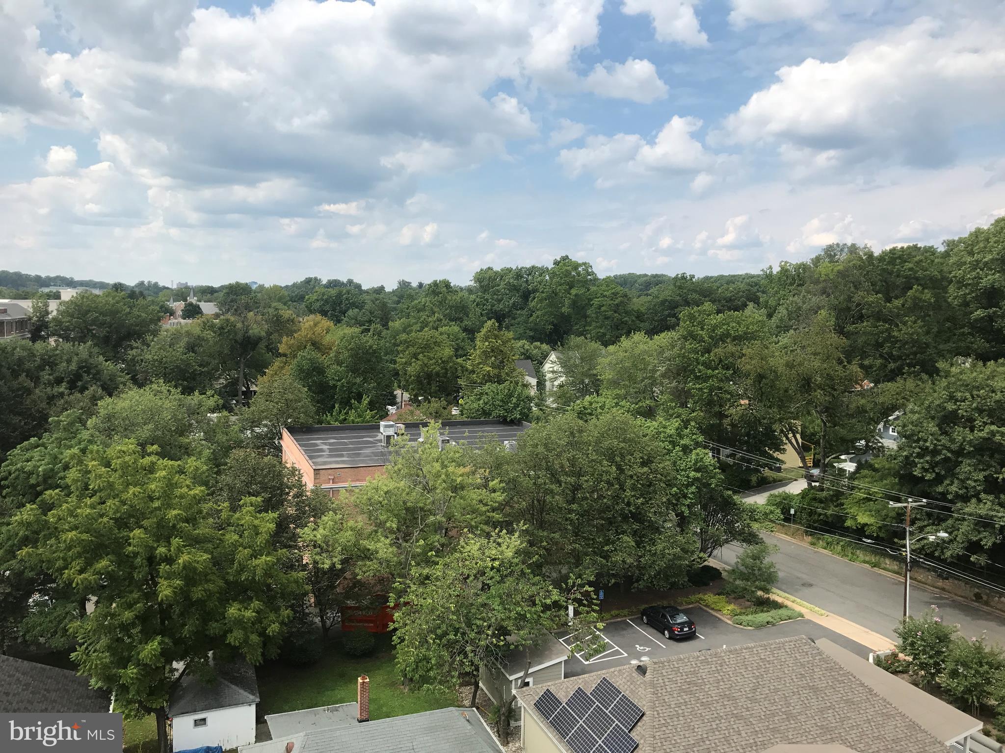 SPECTRUM CONDO - Residential Lease