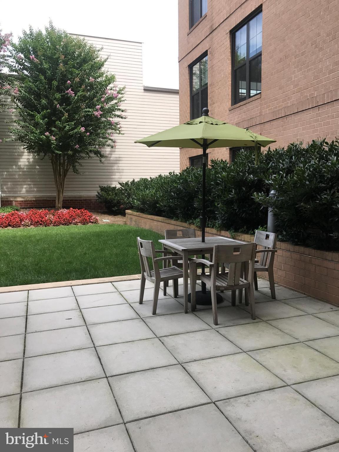 SPECTRUM CONDO - Residential Lease