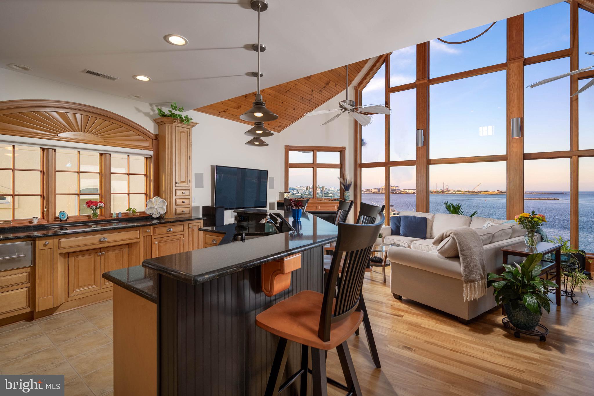 OCEAN CITY HARBOR - Residential