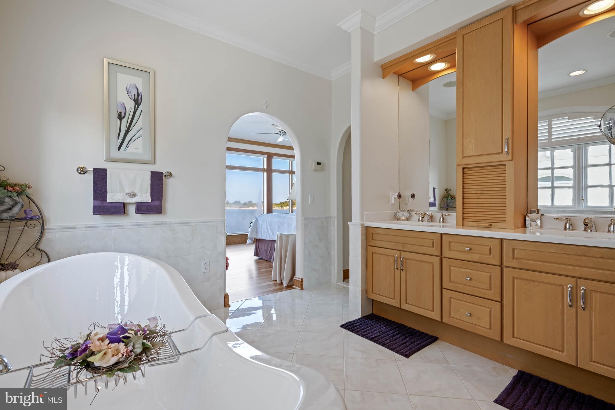 OCEAN CITY HARBOR - Residential