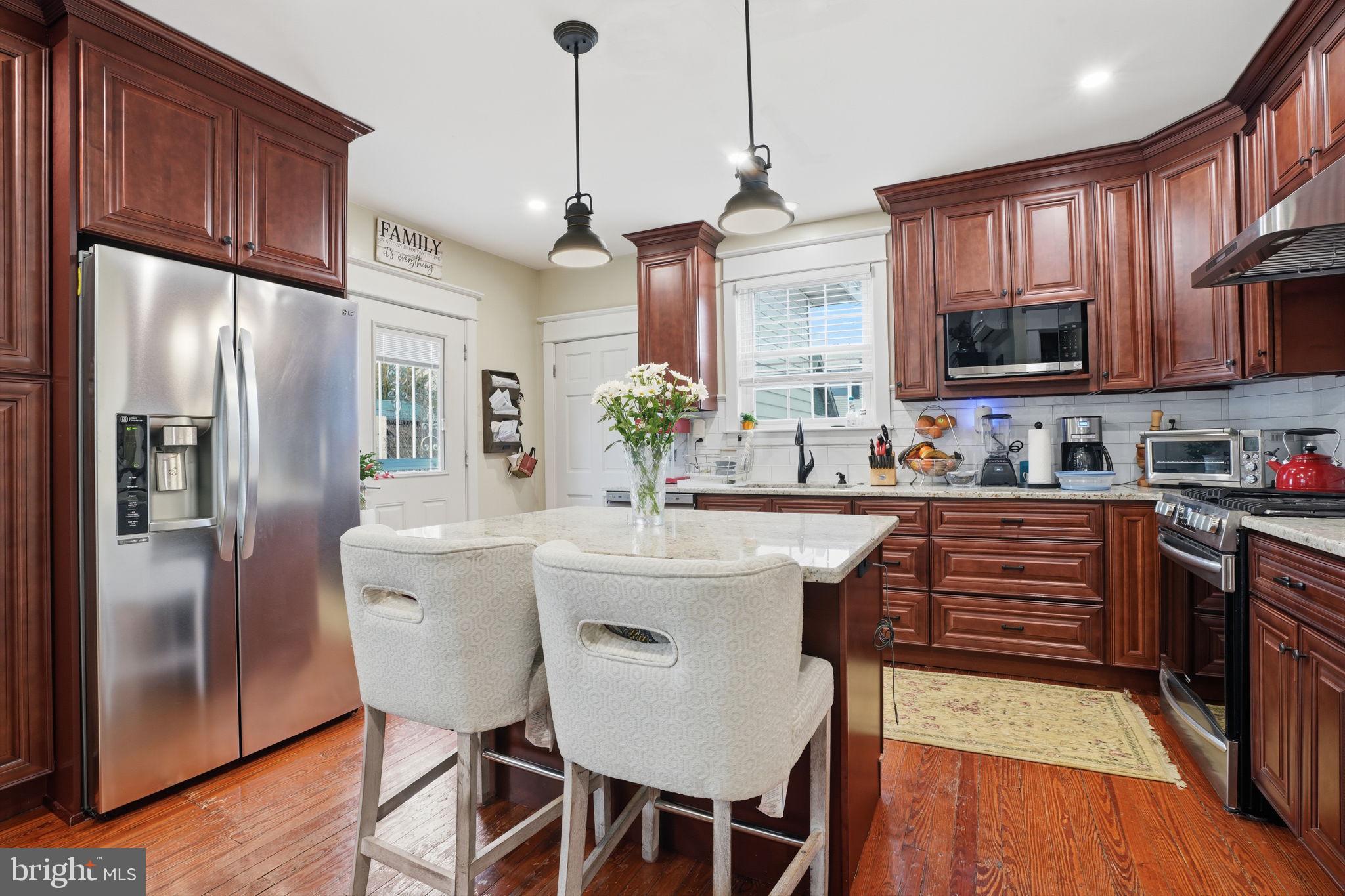 SOMERTON - Residential