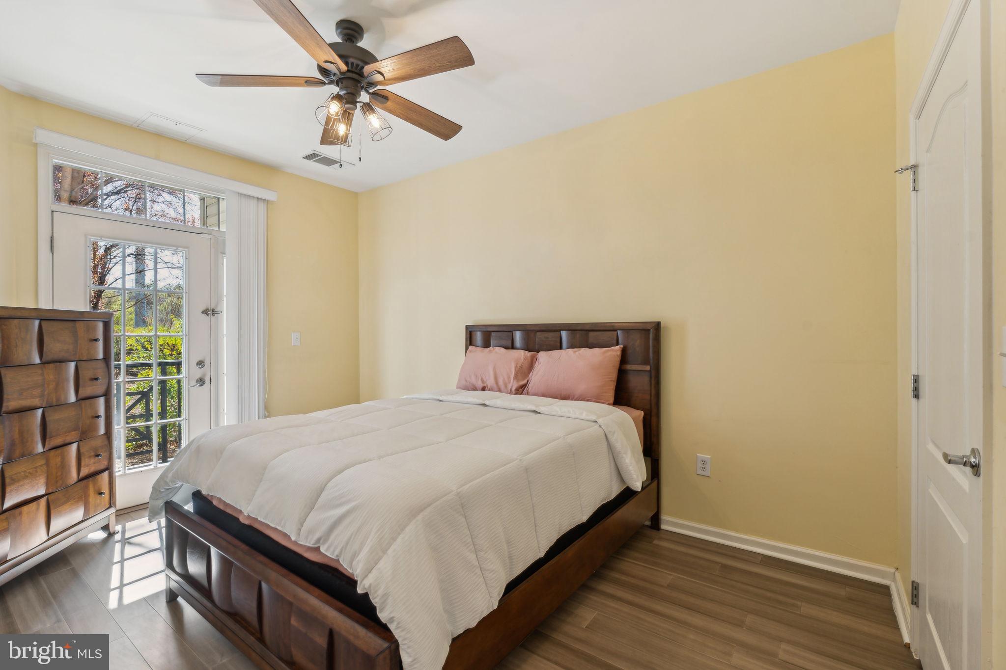 THE GRANDE AT RIVERVIEW - Residential