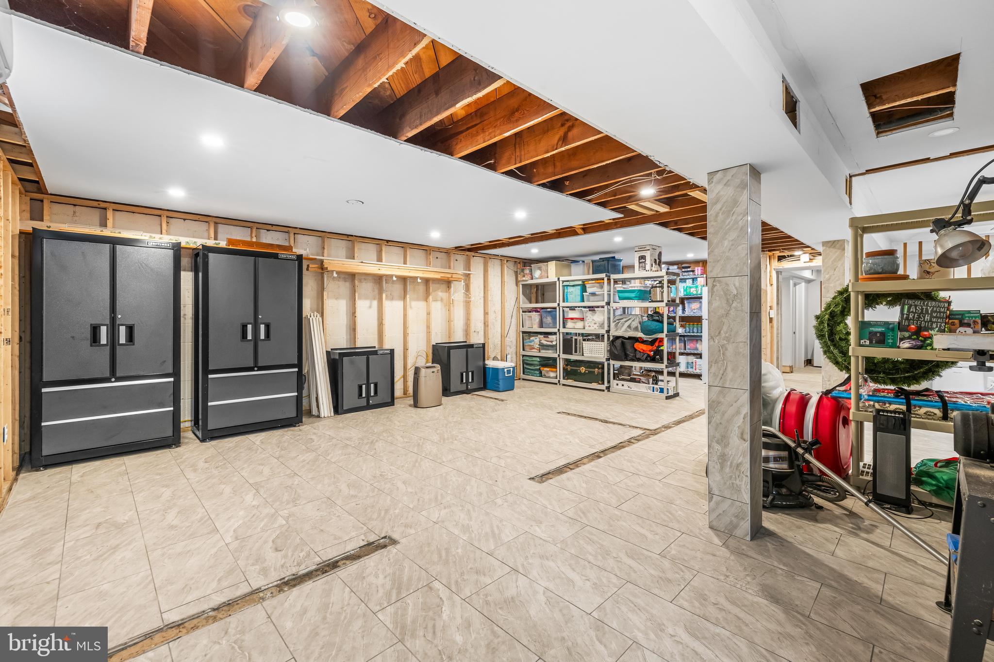 REISTERSTOWN - Residential