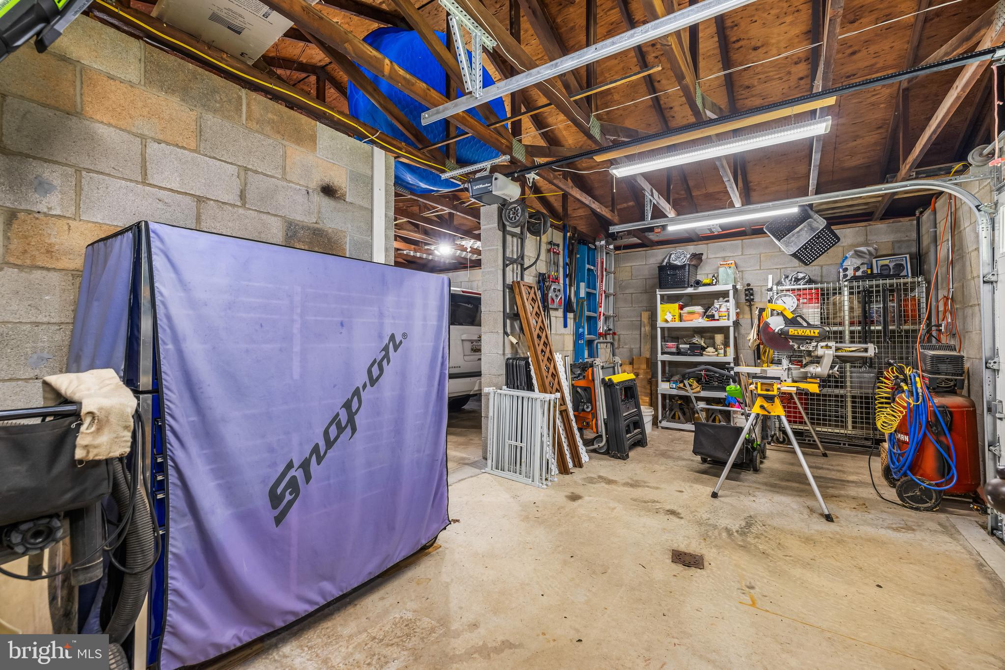 REISTERSTOWN - Residential