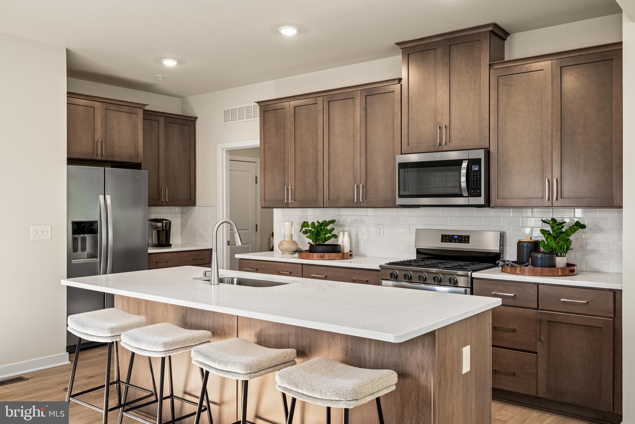 RIVERBEND - Residential