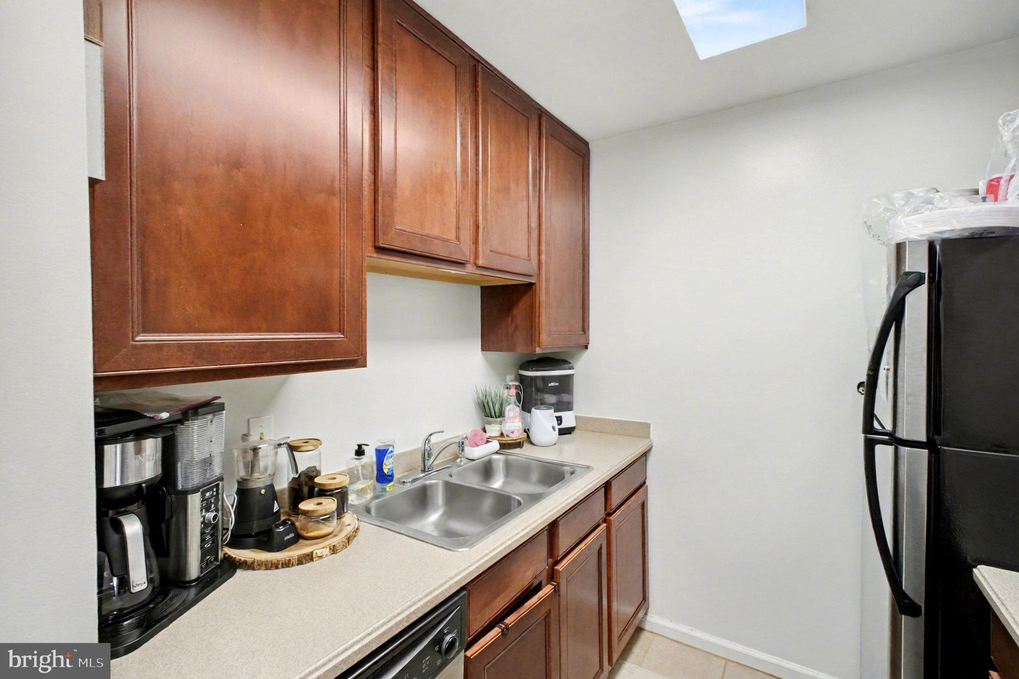 CARRIAGE POINTE AT AQUIA - Residential Lease