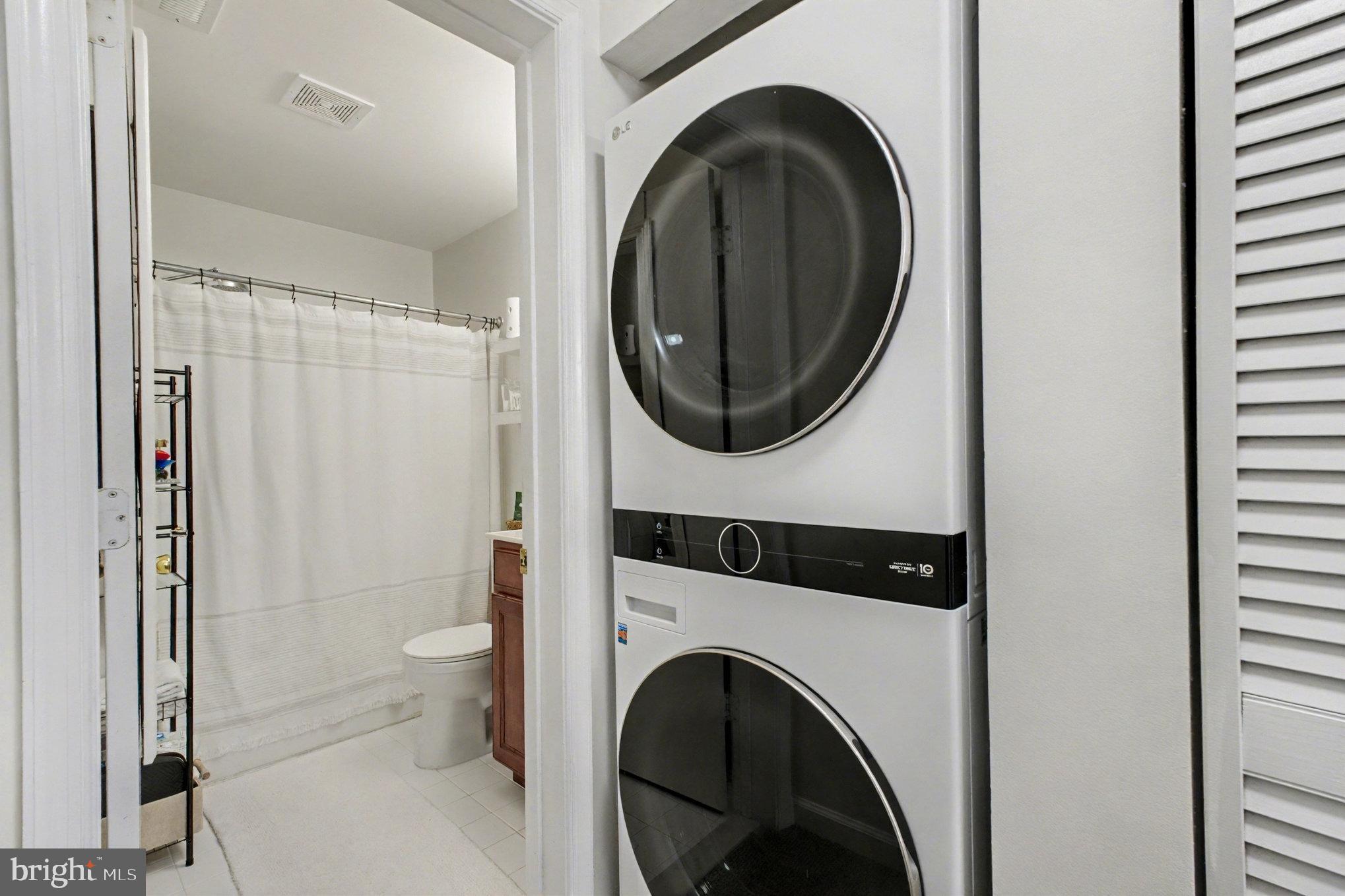 CARRIAGE POINTE AT AQUIA - Residential Lease