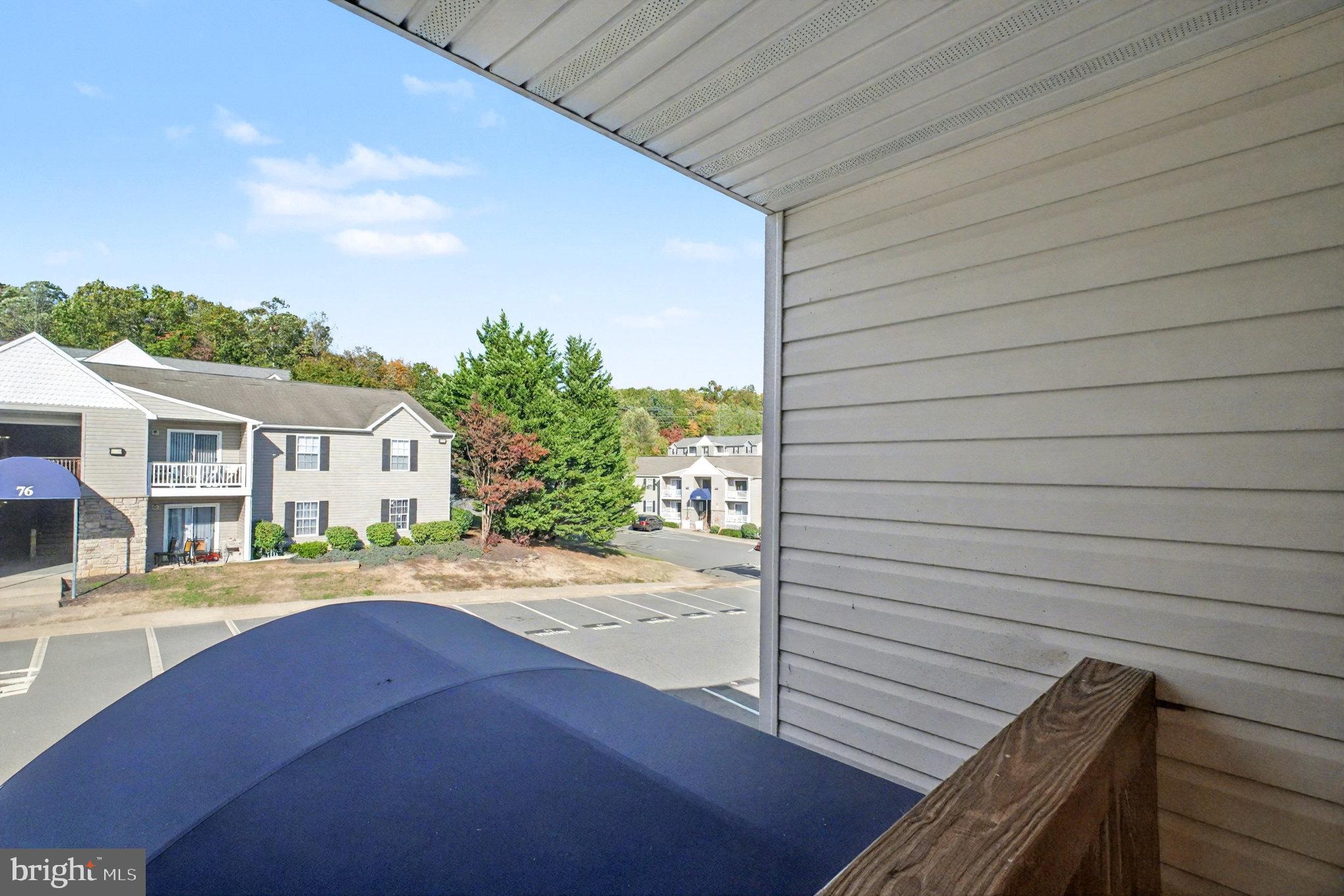 CARRIAGE POINTE AT AQUIA - Residential Lease