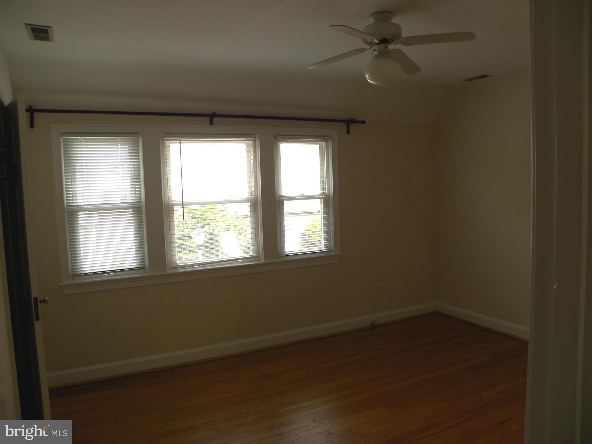 MONROE - Residential Lease