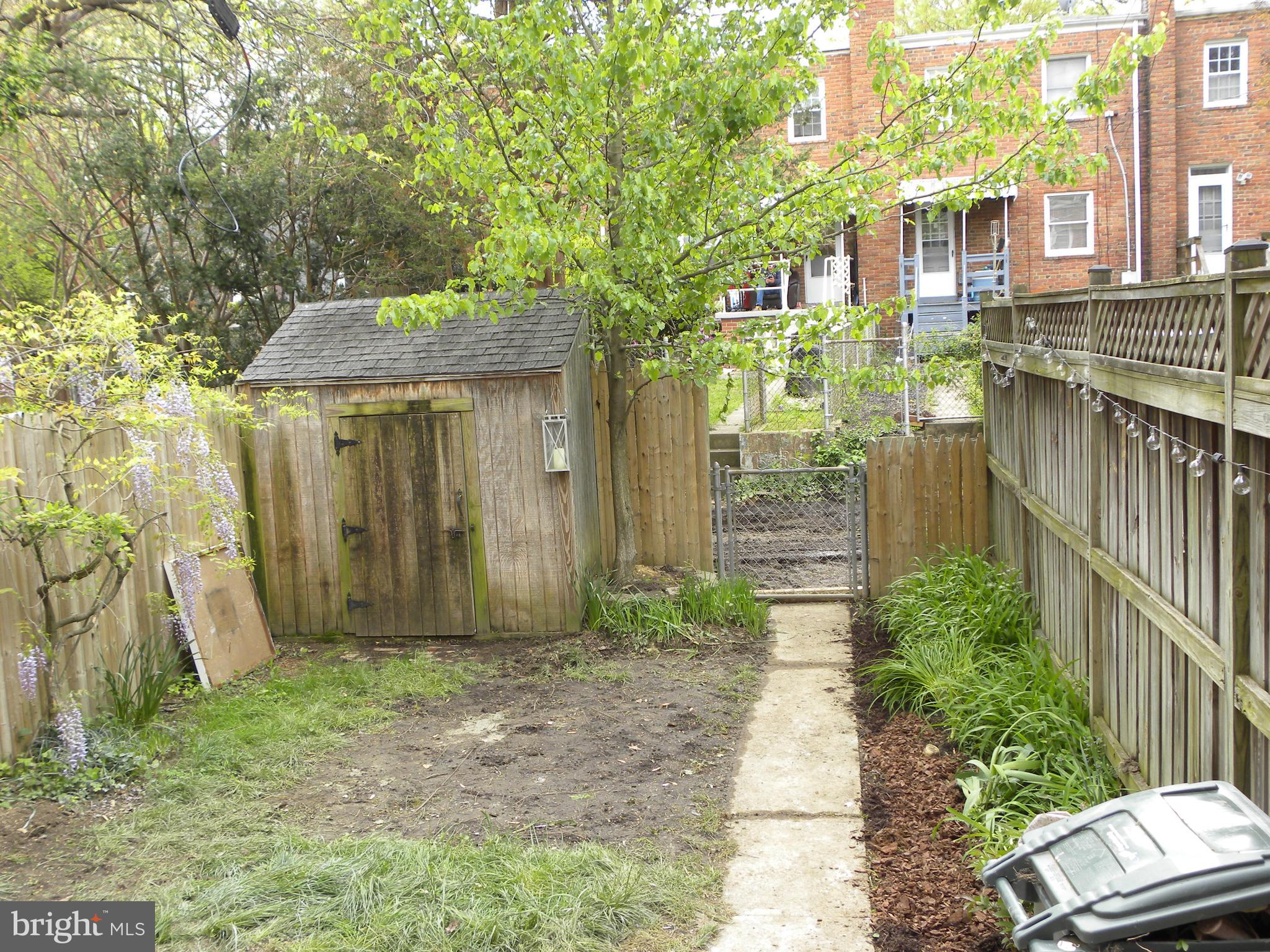 MONROE - Residential Lease