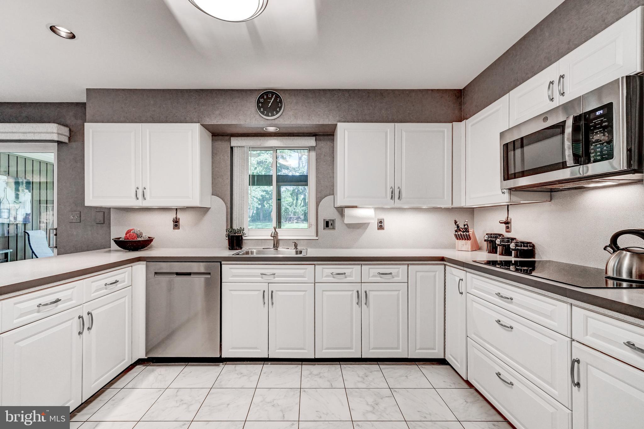 VELVET HILLS SOUTH - Residential