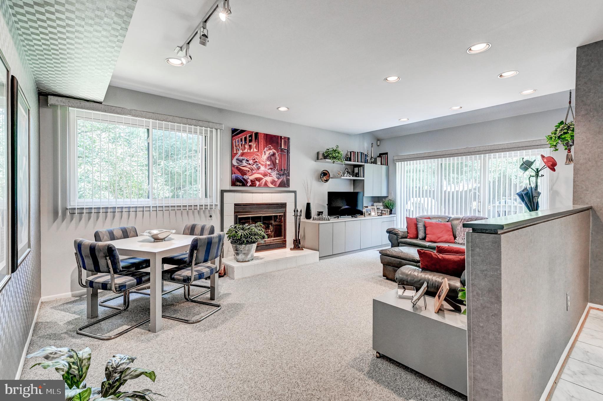 VELVET HILLS SOUTH - Residential