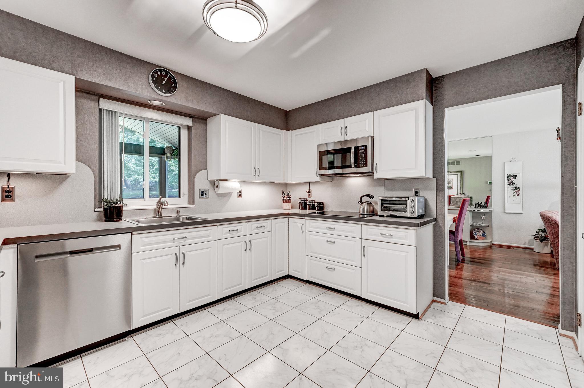 VELVET HILLS SOUTH - Residential