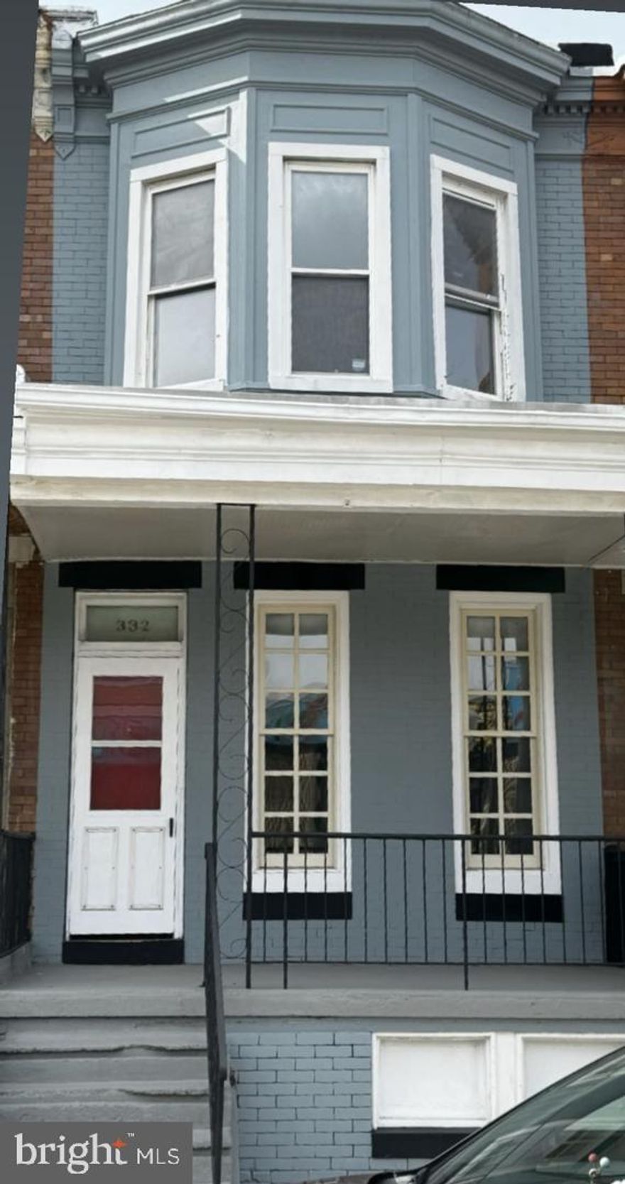 Spacious 3-bedroom, 1.5-bath rental in Baltimore. Features hardwood floors, bright living spaces, and a convenient location near public transportation, parks, and schools. Perfect for comfortable living!