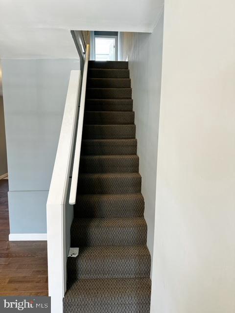 ROSEMONT - Residential Lease